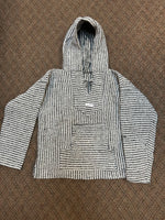 Baja pullover with hood and front pocket in recycled fibers. Size small. Baja 108