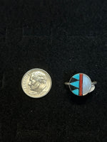 Zuni handcrafted sterling silver ring with genuine stone inlay. Size 7   LZ462
