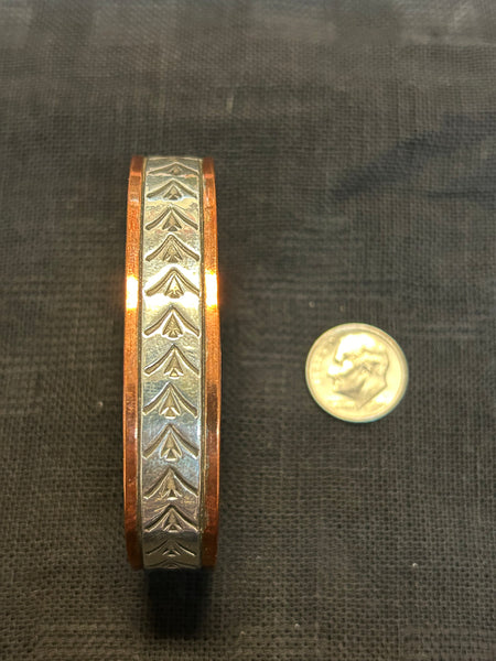 Navajo handcrafted solid copper with sterling silver bracelet.  LZ572
