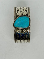 Navajo handcrafted sterling silver with genuine turquoise bracelet. Heavyweight, LZ796. By Francis