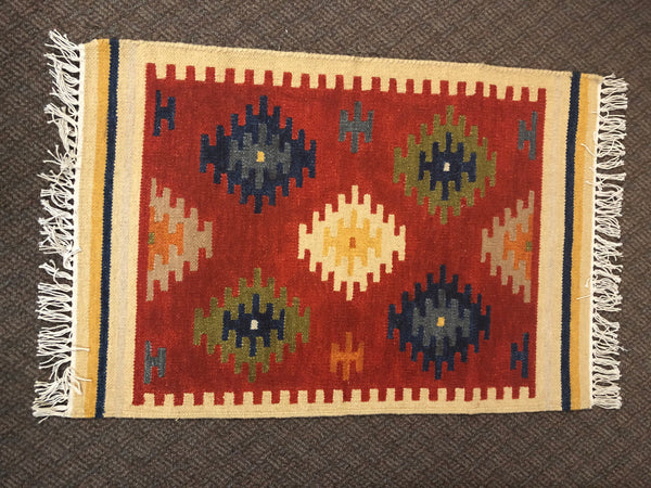 Handwoven wool rug 2’ x 3’ Shree 106