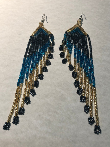 Guatemalan handcrafted glass seed beads earrings in Angel Wings motif.