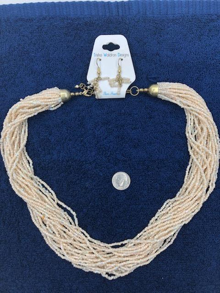 Glass bead necklace with matching earrings 
